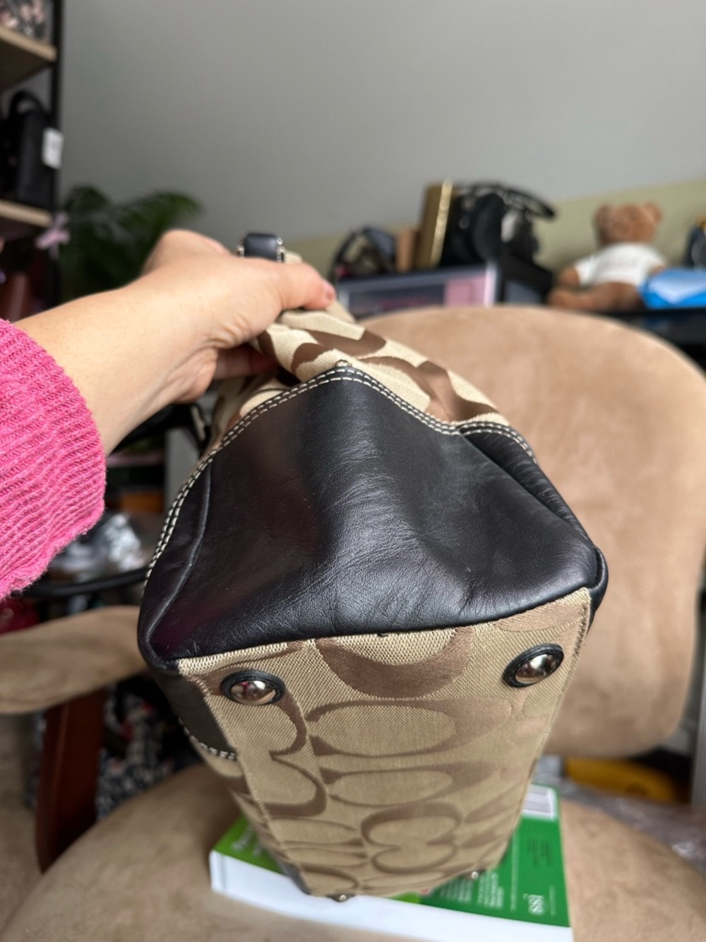 Coach Hampton Signature Large Satchel Brown Style F15670 Good Condition - Picture 7 of 12